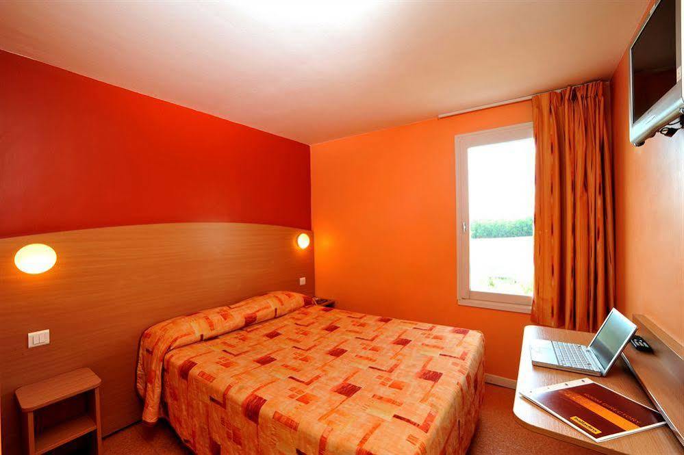 Hotel Initial By Balladins Roissy Cdg / Saint-Mard Eksteriør billede