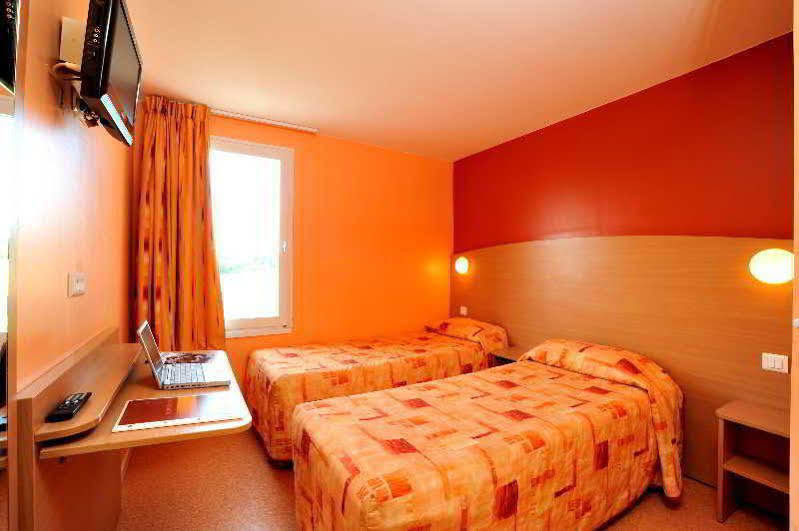 Hotel Initial By Balladins Roissy Cdg / Saint-Mard Eksteriør billede